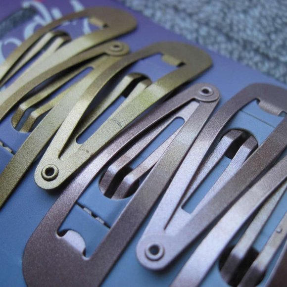 12 Goody Medium Painted Metal Snap Hair Clips Contour Sparkly Gold Pink Blue - Picture 5 of 7